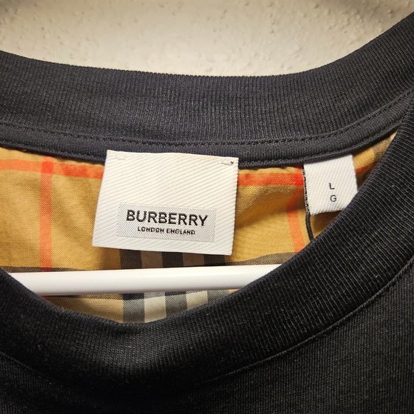 Burberry Unisex Check Sleeve Cotton T-shirt - Picture 3 of 7